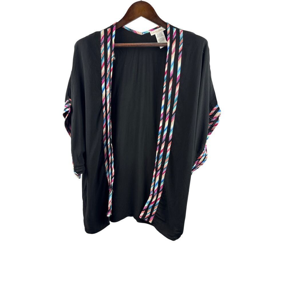 Women’s LA Blanca One Size Black Short Sleeve Shawl w/ Multicolor Stitching
